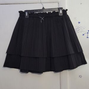ZARA BLACK PLEATED SKIRT Size Small